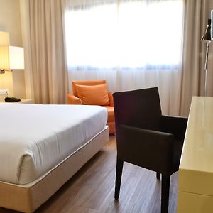 Camera standard con letto king size